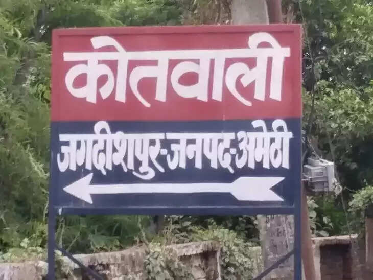 सड़क दुर्घटना में युवक की मौत, साथी घायल