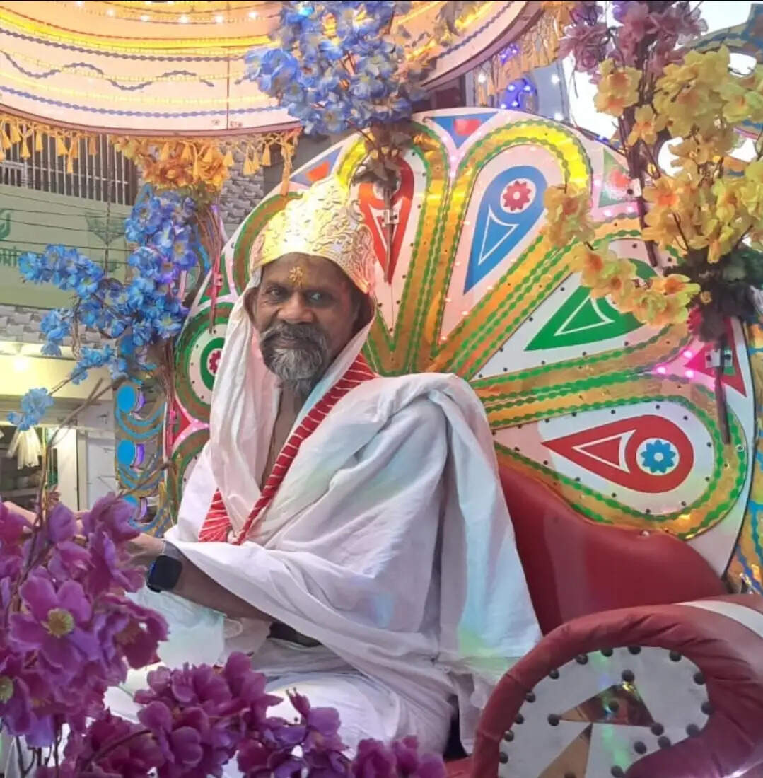 करैरा के मोहनलाल जैन 6 जुलाई को ग्रहण करेंगे मुनि दीक्षा, धार्मिक आयोजनों से भक्तिमय हुआ माहौल