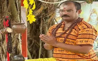 कूचबिहार में तृणमूल के पूर्व जिला अध्यक्ष के घर पुलिस की छापेमारी