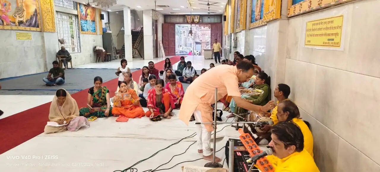 श्याम मंदिर में हुआ सुंदरकांड और हनुमान चालीसा का पाठ