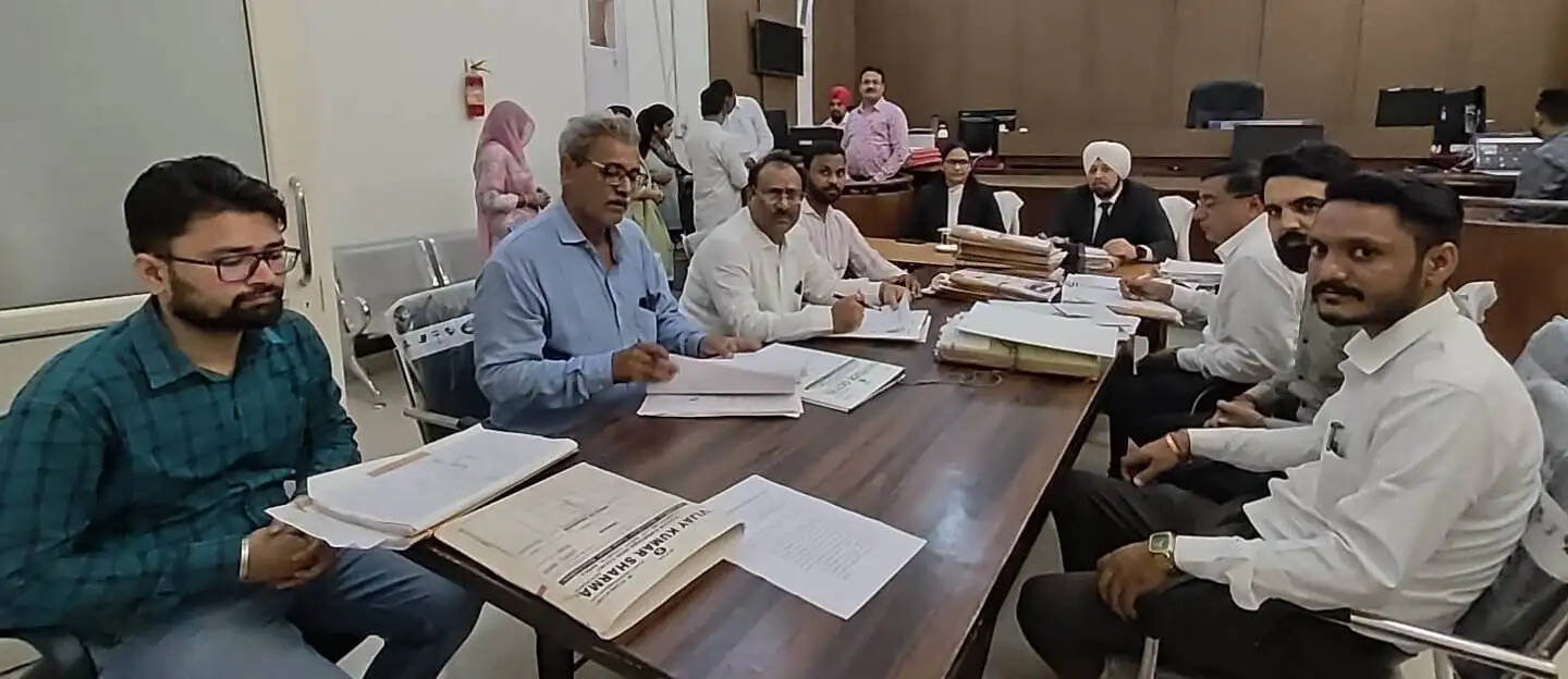 सिरसा: राष्ट्रीय लोक अदालत में साठ हजार 627 मामलों का निपटारा