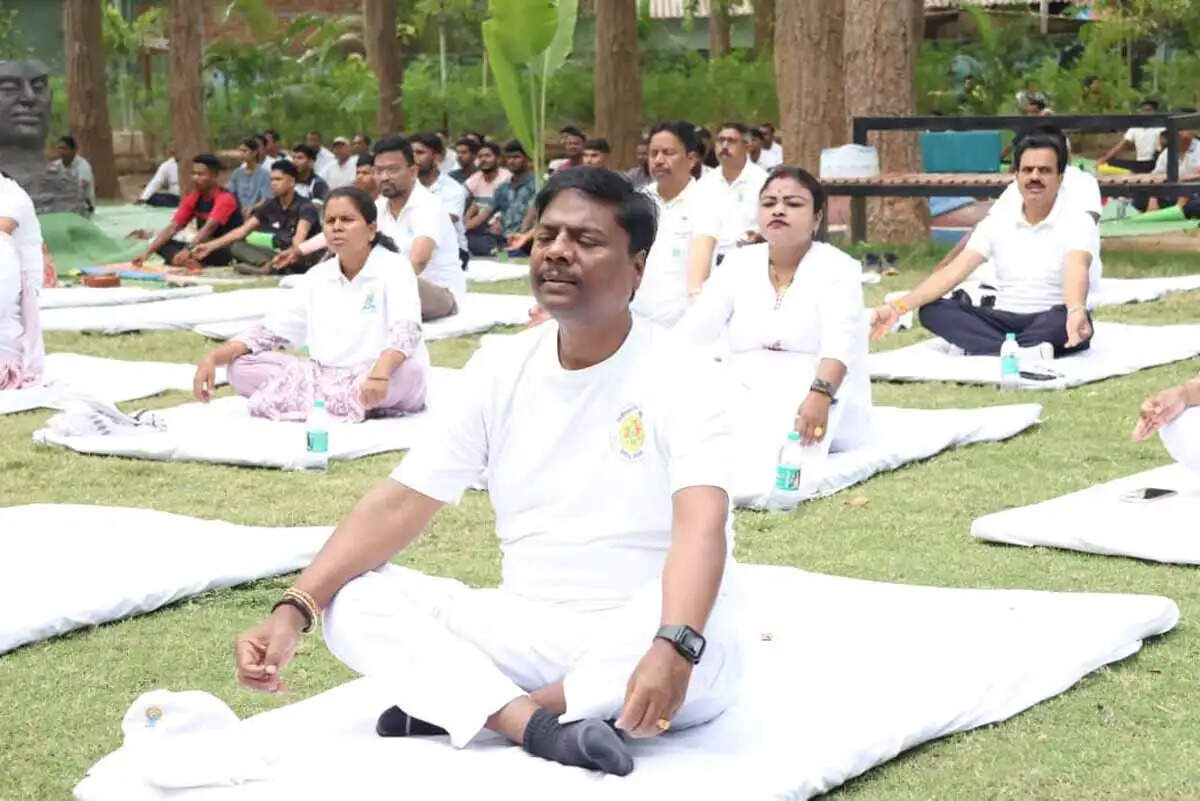 प्रधानमंत्री मोदी के नेतृत्व में योग बना वैश्विक जनआंदोलन : केदार कश्यप
