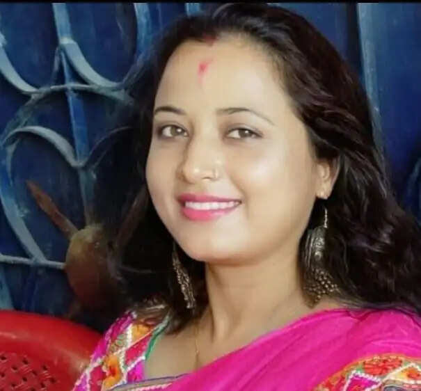 डकैतों के हमले में घायल डॉक्टर की पत्नी की मौत