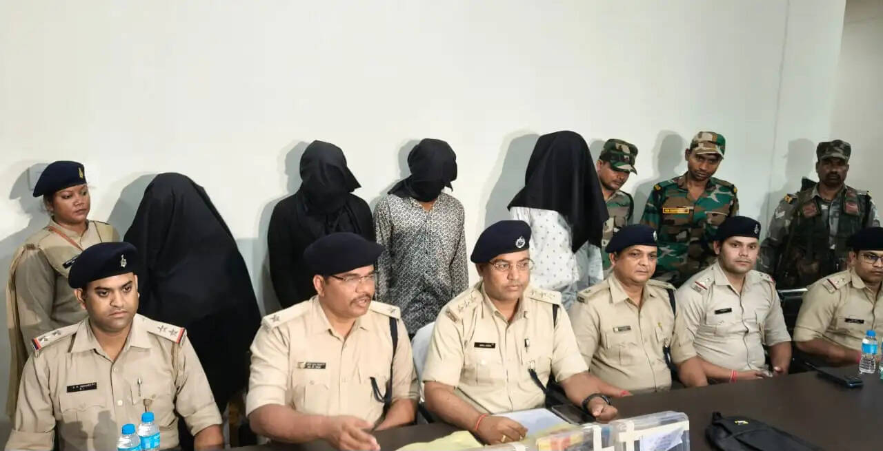 सामूहिक दुष्कर्म के बाद महिला की हत्या, चार गिरफ्तार