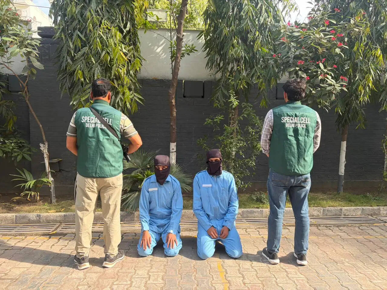 स्पेशल सेल की बड़ी कार्रवाई: पुणे से दो वांछित बदमाश गिरफ्तार