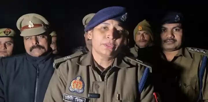 झांसी की महिला ऑटो चालक का हत्यारोपित मुठभेड़ में घायल