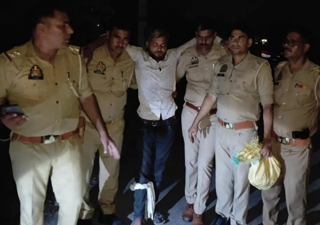 मुठभेड़ में अभियुक्त गिरफ्तार, गोली लगने से घायल