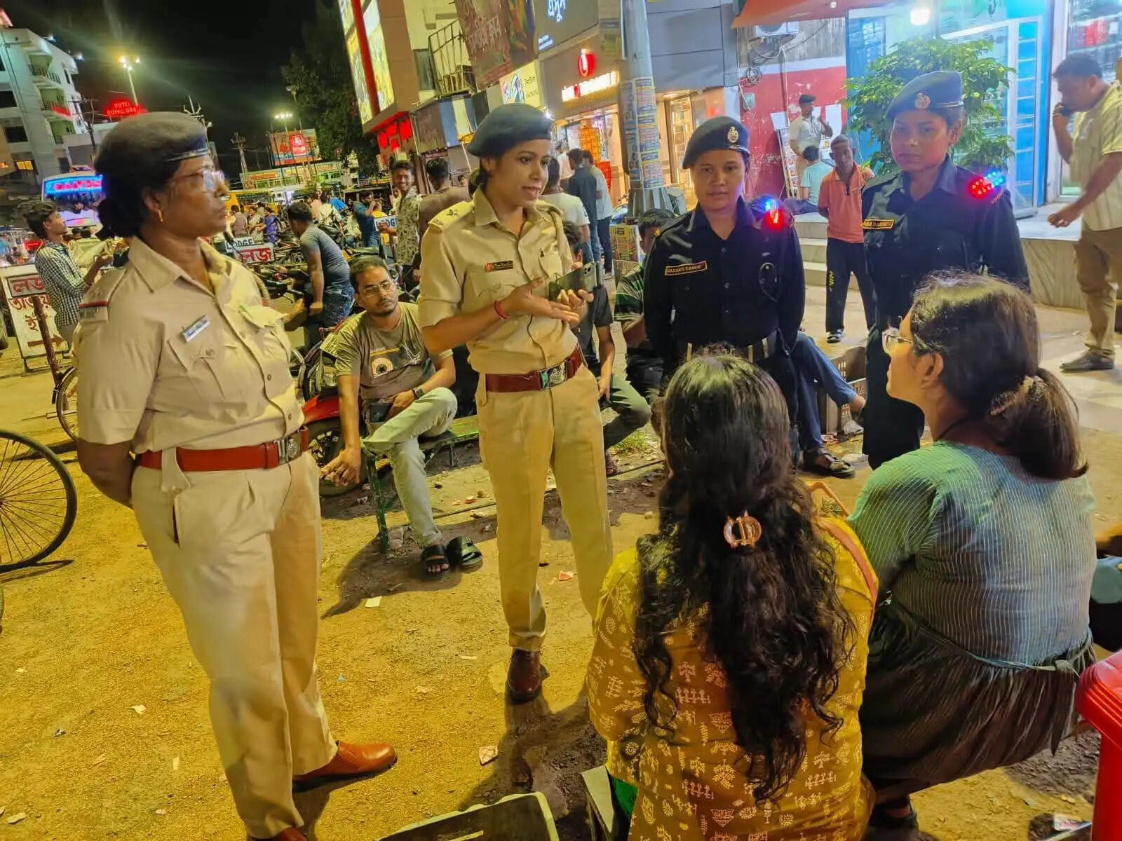 महिला थाना ने चलाया जनसुरक्षा और महिला जागरूकता अभियान, लोगों को किया जागरूक