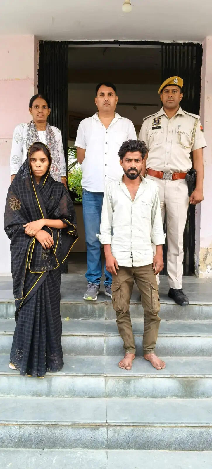 अवैध संबंध बने हत्या की वजह: पत्नी और प्रेमी ने मिलकर उतारा पति को मौत के घाट