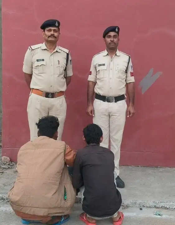 राजगढ़ःघर में घुसकर महिला के साथ दुष्कर्म के मामले में फरार दो आरोपित गिरफ्तार