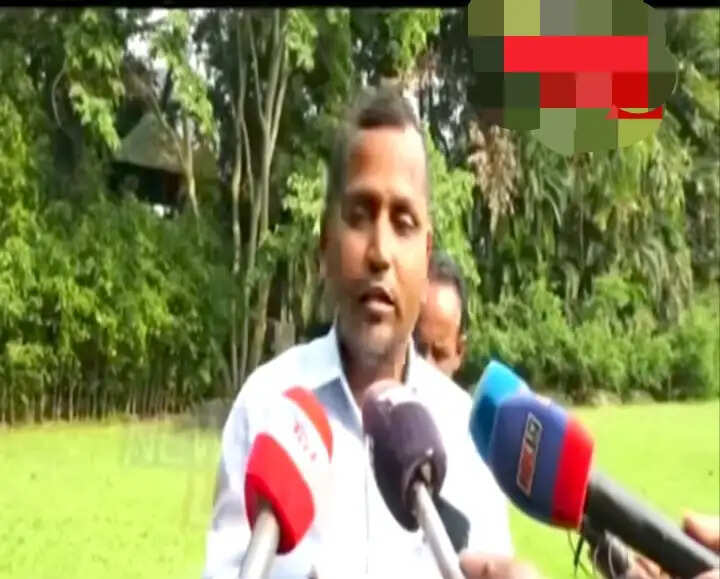 गौरव गोगोई ने हमें पूरी तरह धोखा दिया: अजीजुर रहमान