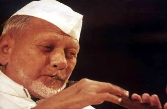 इतिहास के पन्नों में 21 अगस्त : शास्त्रीय संगीत में शहनाई को पहचान दिलाने वाले उस्ताद बिस्मिल्लाह खां