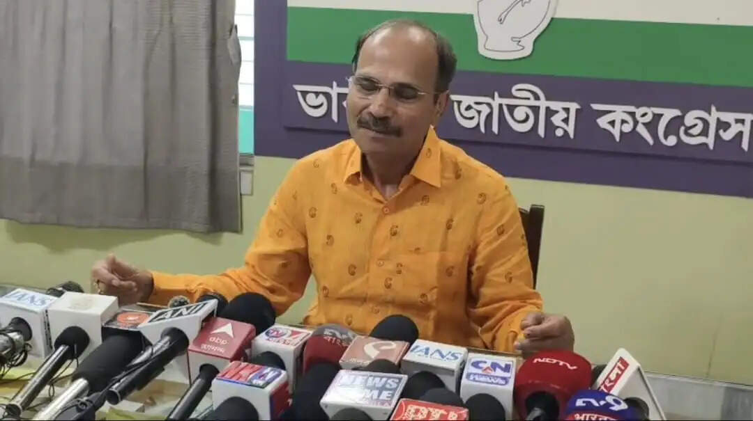 अभिषेक बनर्जी पर हमले को लेकर अधीर रंजन ने कहा :बंगाल को राजनीतिक हिंसामुक्त करने की जरूरत