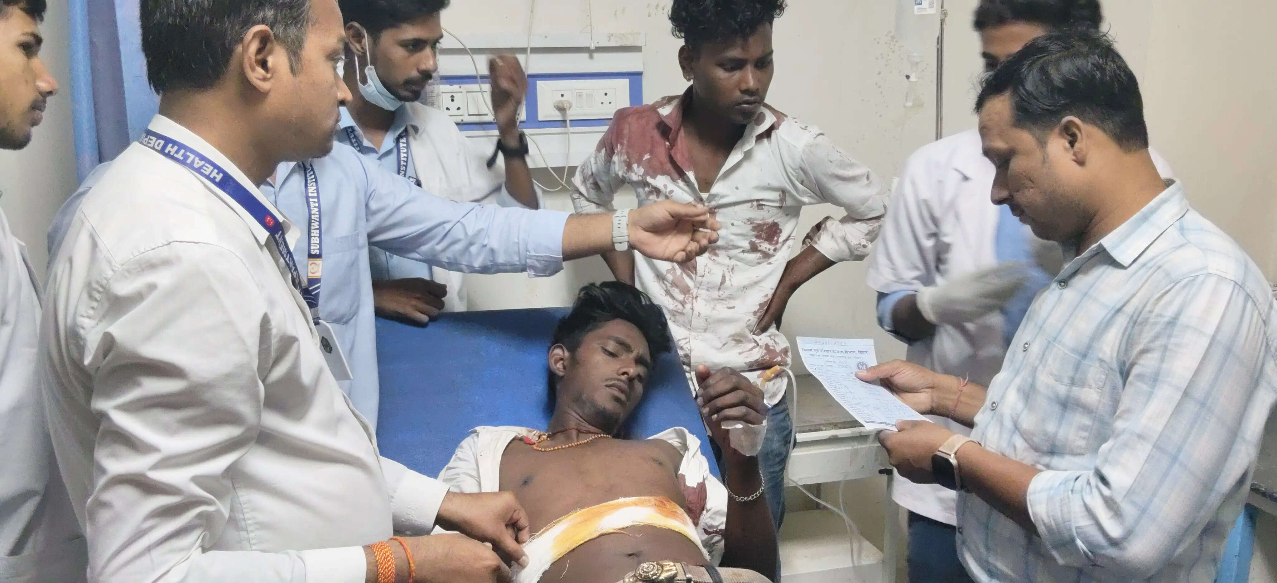 दिनदहाड़े गोली मार लूट: व्यवसायी को मारी गोली, 5 हजार लूटकर फरार