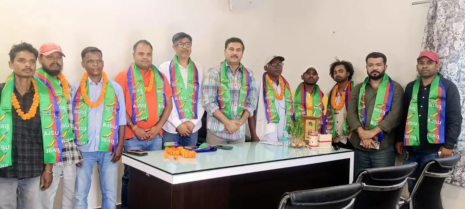 राज्य में चल रही है कुशासन की सरकार : सुदेश