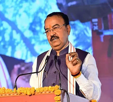 शिक्षा से ही समाज और राष्ट्र का सशक्त भविष्य संभव: केशव प्रसाद मौर्य