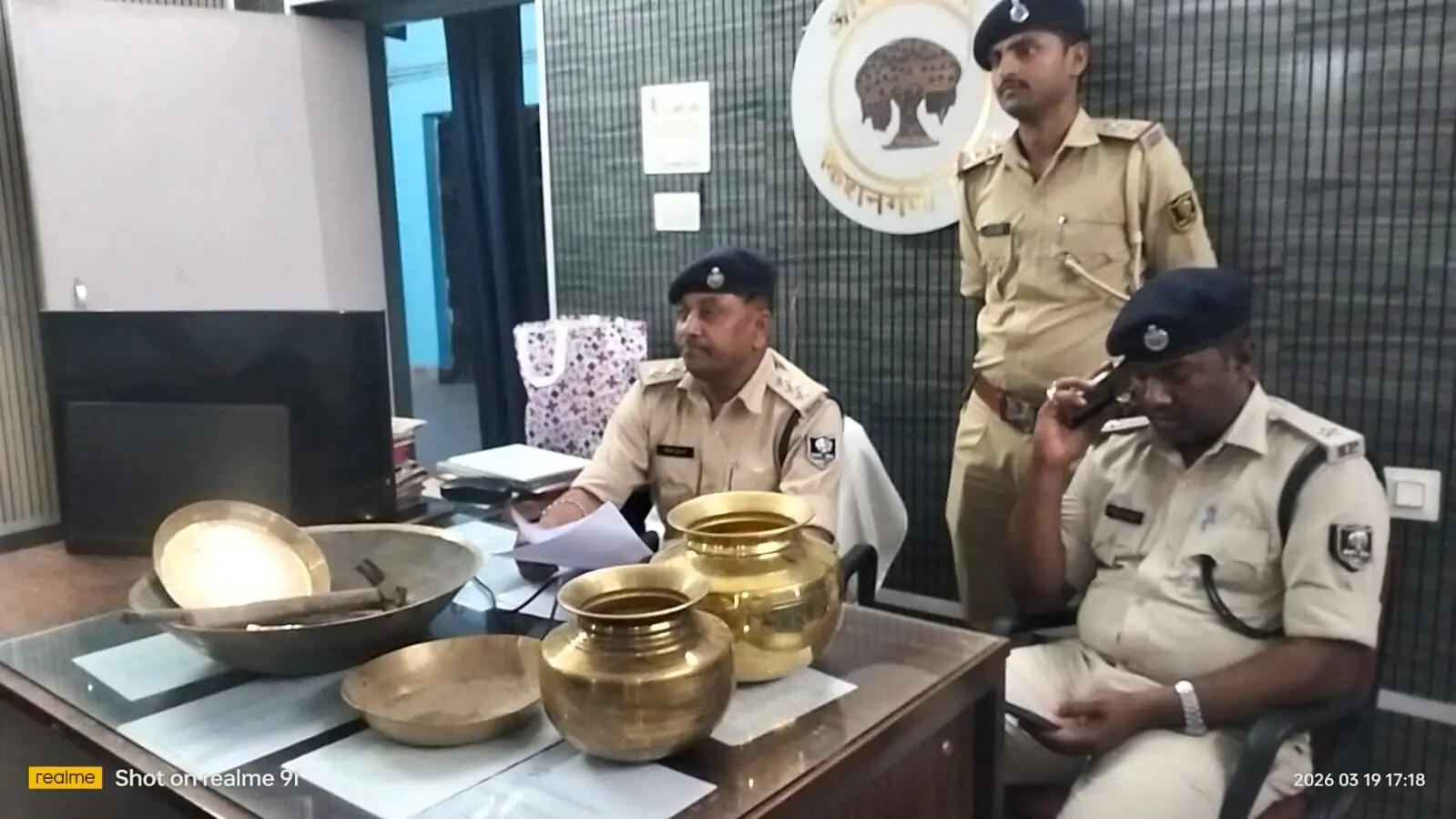 अंतरजिला चोरी गिरोह का भंडाफोड़, दो कुख्यात चोर गिरफ्तार