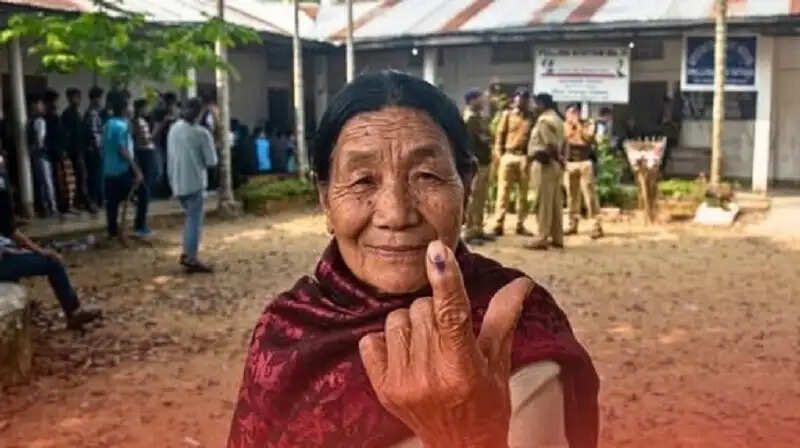 नगालैंड के कोरिडांग उपचुनाव में दाेपहर एक बजे तक 59.52 प्रतिशत मतदान