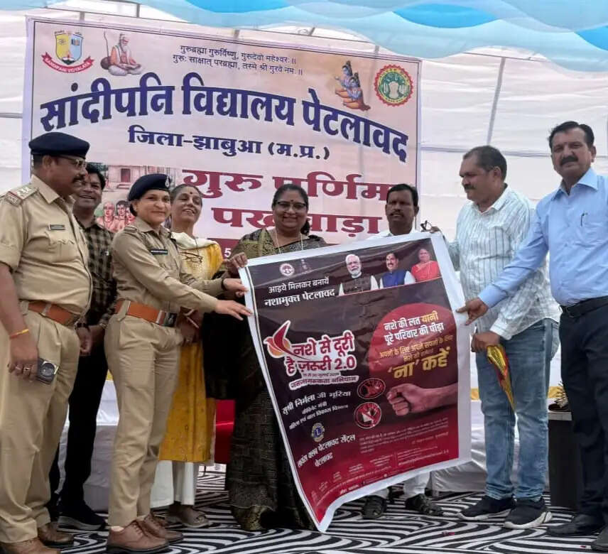 झाबुआ: नशे से दूरी है बहुत जरूरी अभियान ने धारण किया व्यापक जन अभियान का स्वरूप