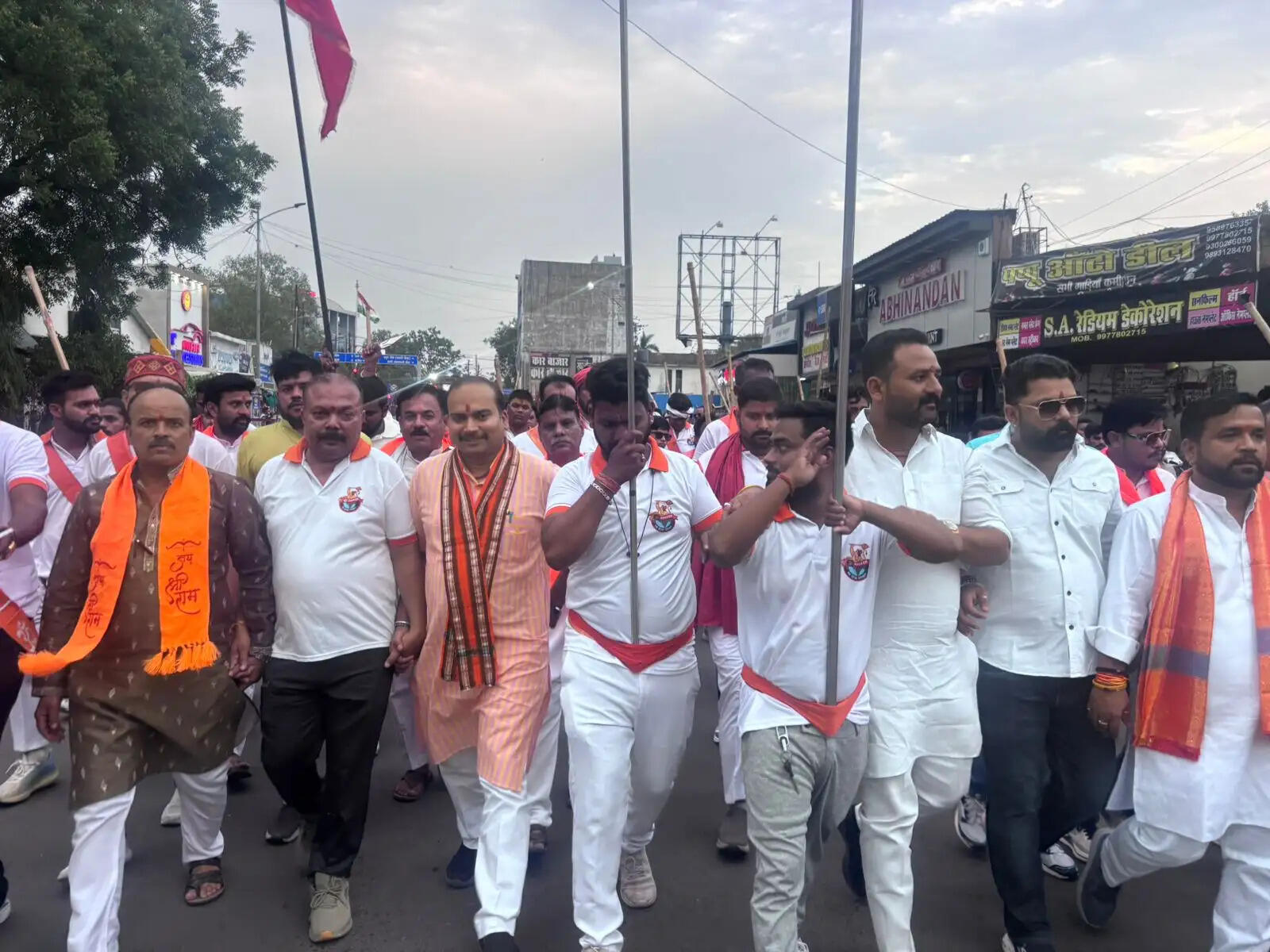 जबलपुर में विश्व हिन्दू परिषद, बजरंग दल का त्रिशूल दीक्षा कार्यक्रम, निकली भव्य शौर्य यात्रा