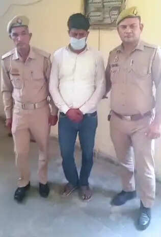 दहेज हत्या के मामले में आरोपित चचिया ससुर गिरफ्तार