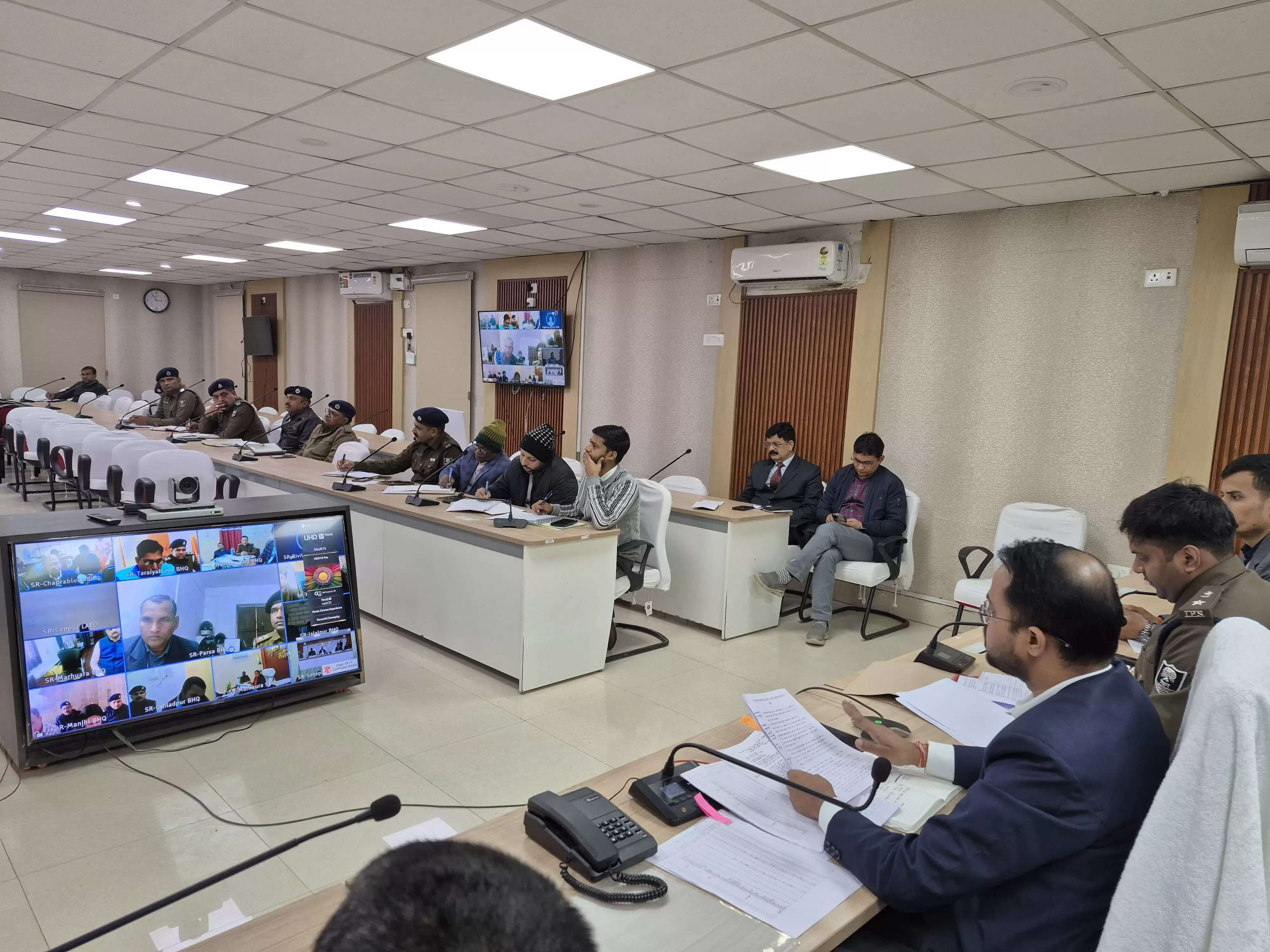 सरस्वती पूजा को लेकर जिला प्रशासन द्वारा की गई बैठक