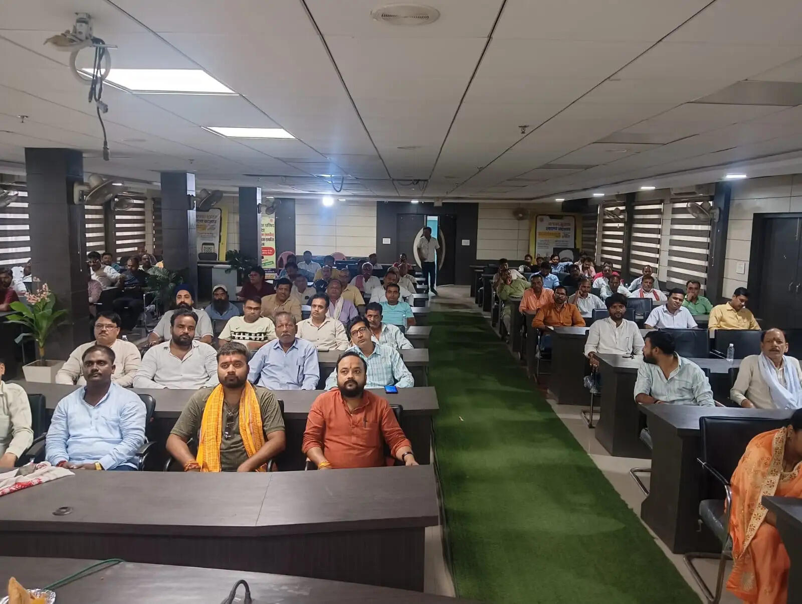 प्रधानमंत्री मोदी का जीवन सेवा, समर्पण और राष्ट्र निर्माण के लिए कार्य करने की प्रेरणा देता है :कृष्णनाथ