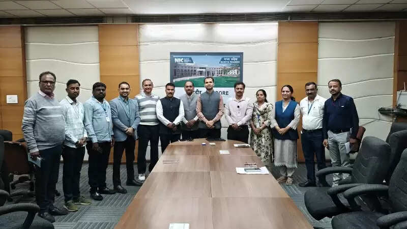 महाराष्ट्र के अध्ययन दल ने इंदौर आकर समझी एसआईआर की कार्यप्रणाली, की प्रशंसा