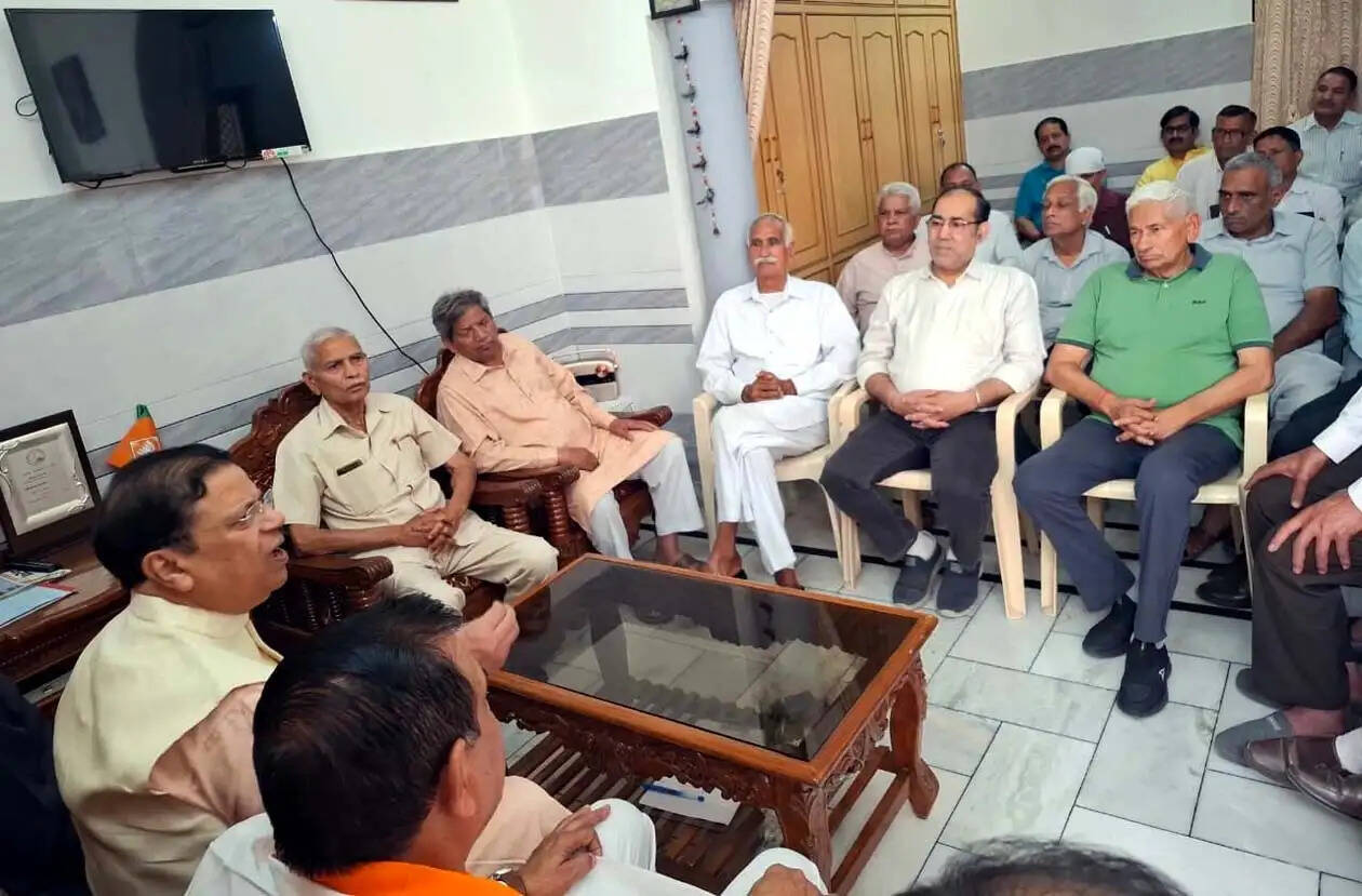 हिसार : केन्द्र व प्रदेश सरकार ने बनाई हर वर्ग के कल्याण की योजनाएं : डॉ. कमल गुप्ता