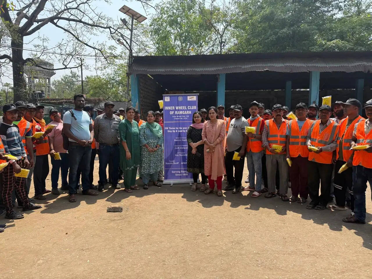 स्वच्छता कर्मी समाज के अनदेखे नायक : नमिता