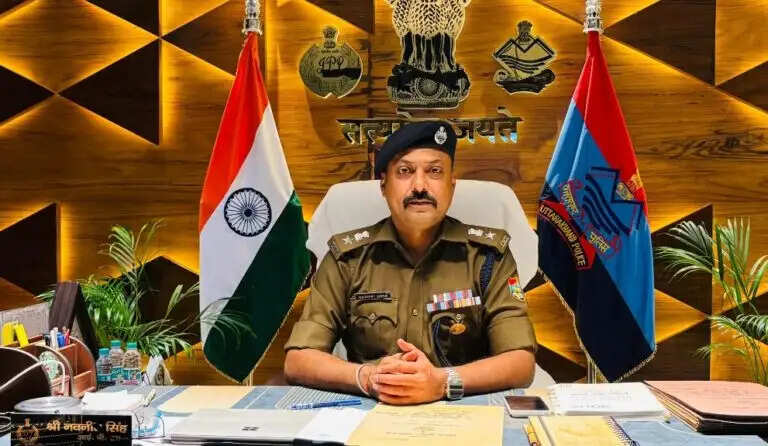 हरिद्वार पुलिस में फेरबदल: एसएसपी ने निरीक्षक व उपनिरीक्षकों के किए तबादले
