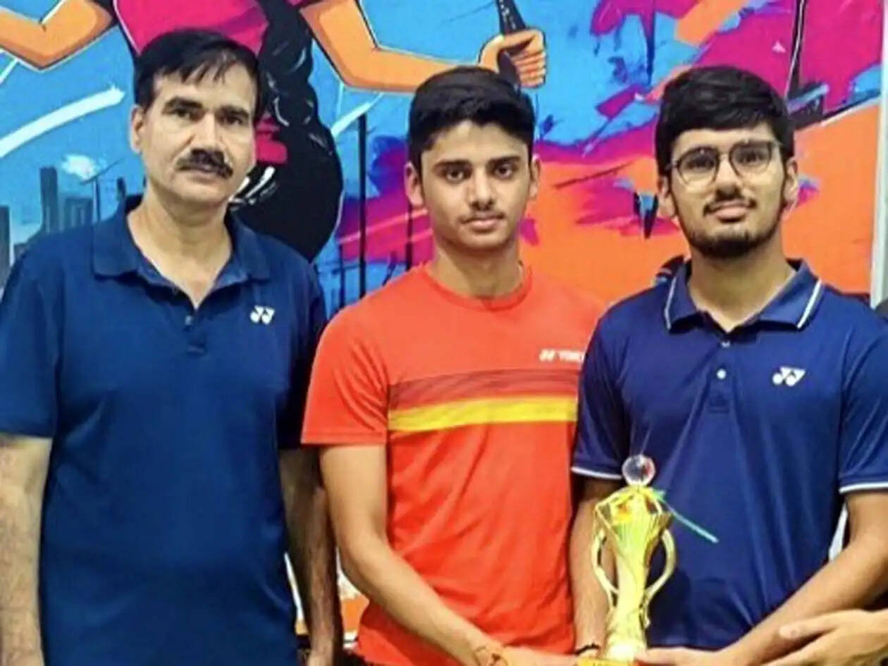 हिसार : डीएचबीवीएन हिसार बैडमिंटन नर्सरी के दो खिलाड़ियों का नेशनल के लिए चयन