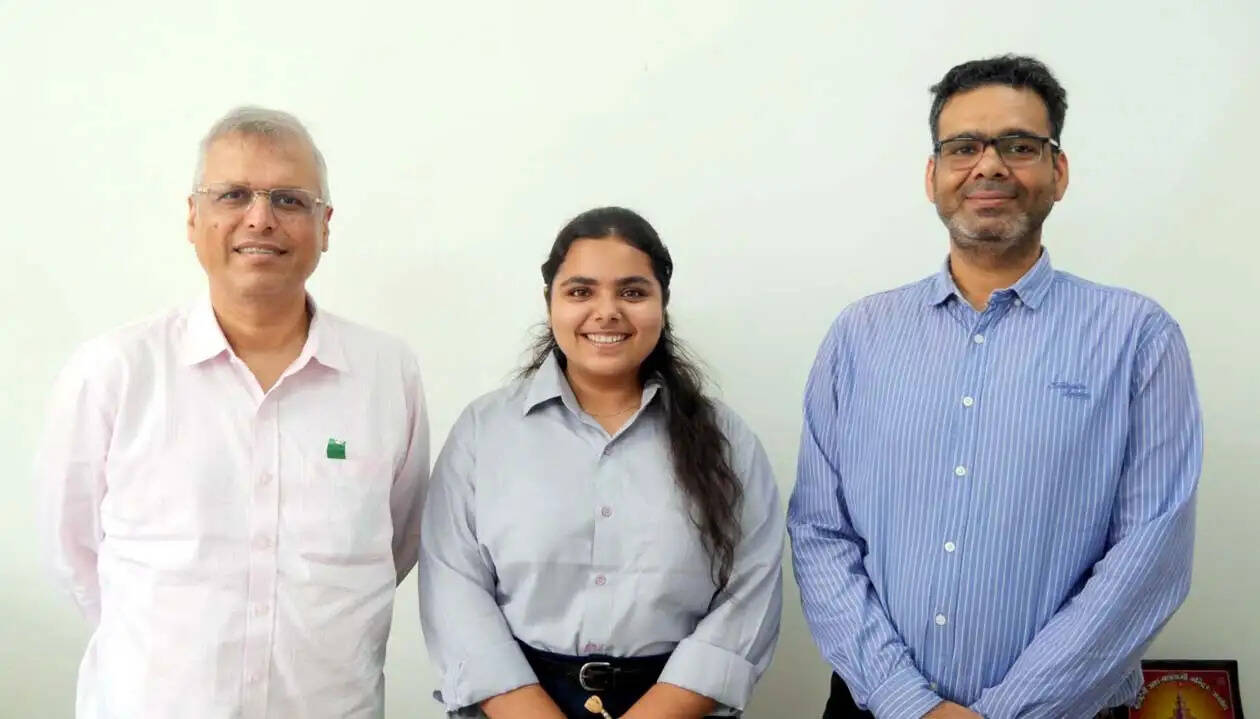 हिसार : फिजियोथेरेपी में अग्रोहा मेडिकल ने लहराया परचम, मुस्कान ने किया यूनिवर्सिटी टॉप