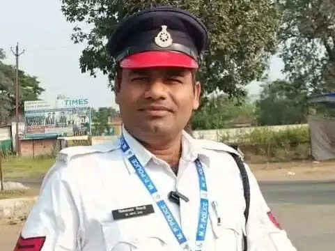 शहडोल : रील बनाने वाले हेड कॉन्स्टेबल विवेकानंद15 दिन से ड्यूटी से गैरहाजिर पर निलंबित