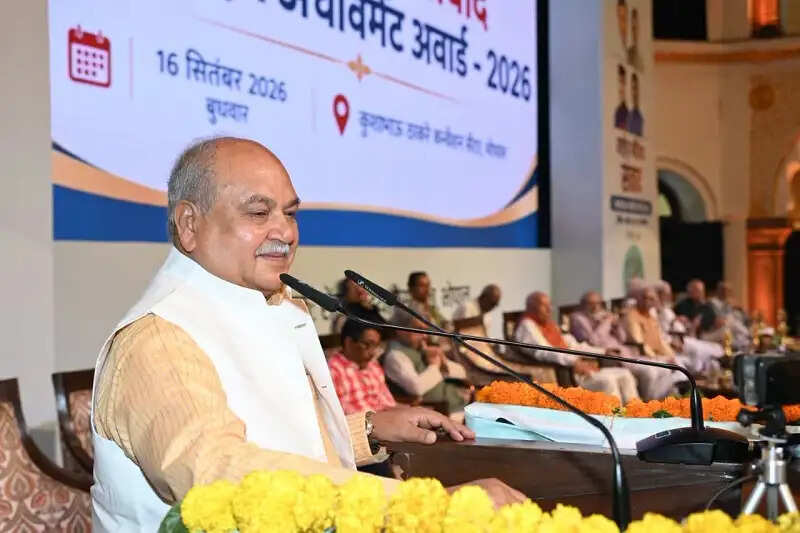 पत्रकारिता समाज और राष्ट्र के निर्माण में निभाती है महत्वपूर्ण भूमिका: नरेन्द्र सिंह तोमर