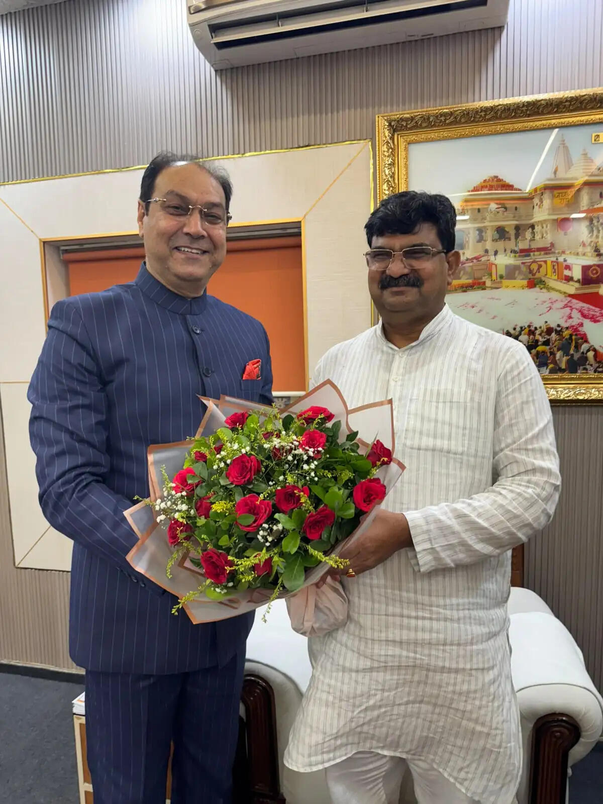 मुख्यमंत्री योगी एवं भाजपा प्रदेश संगठन महामंत्री धर्मपाल सिंह से अल्पसंख्यक आयोग के अध्यक्ष मोहसिन रज़ा ने की शिष्टाचार भेंट