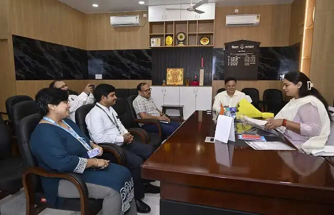 खेल मंत्री श्रेयसी सिंह ने विभागीय प्राथमिकताओं एवं प्रमुख परियोजनाओं की समीक्षा की