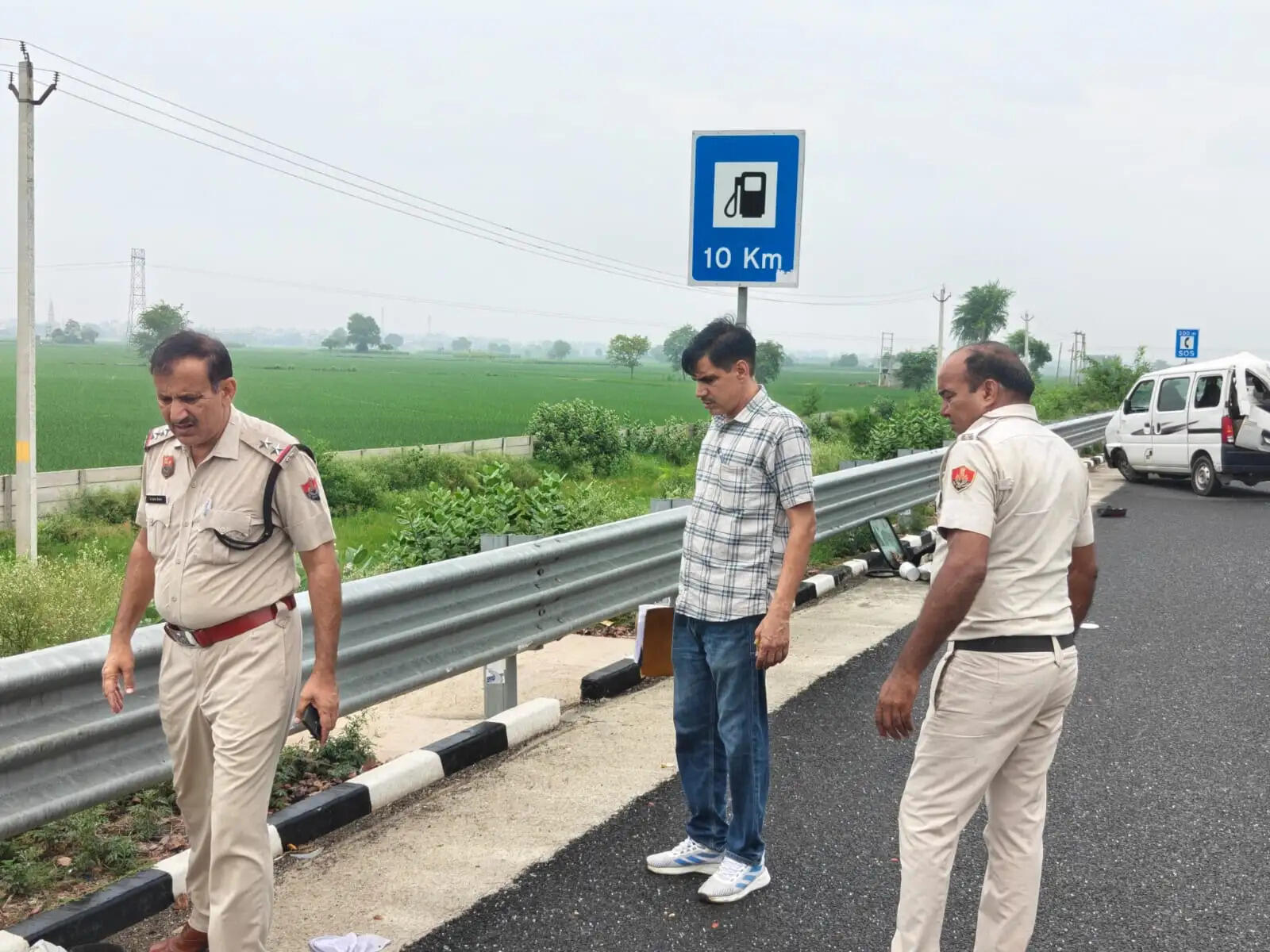 जींद : सड़क पर चलती गाड़ी का टायर फटा, वाहन की टक्कर से की मौत