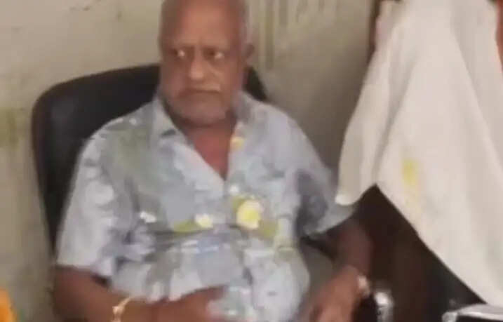 बड़ा बाजार के पोस्ता मर्चेंट एसोसिएशन के सचिव विश्वनाथ अग्रवाल पर अंडों से हमला, पोस्ता मार्केट अनिश्चितकाल के लिए बंद