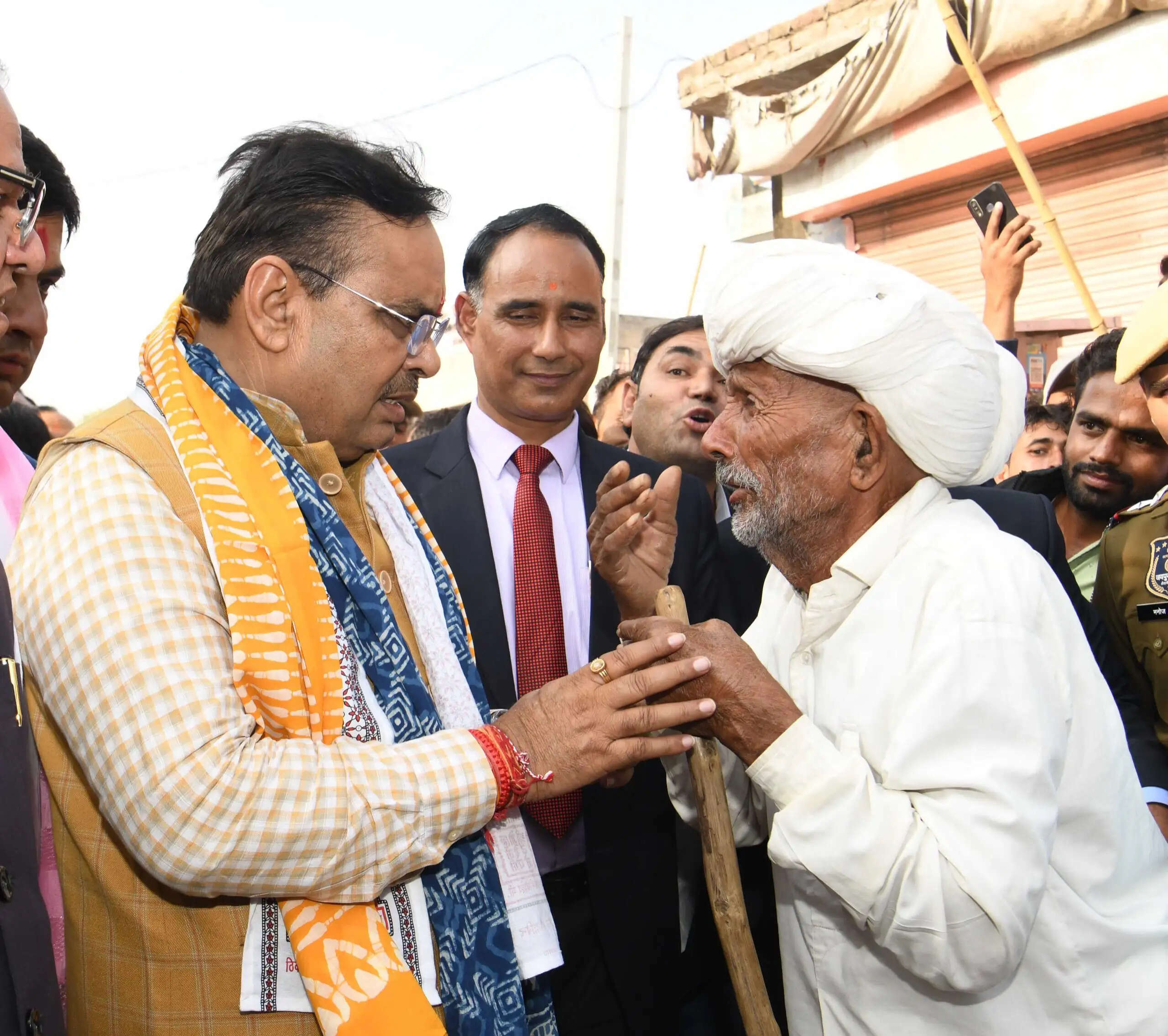 बुजुर्गों और गंभीर रोगियों की देखभाल अब घर की चौखट पर