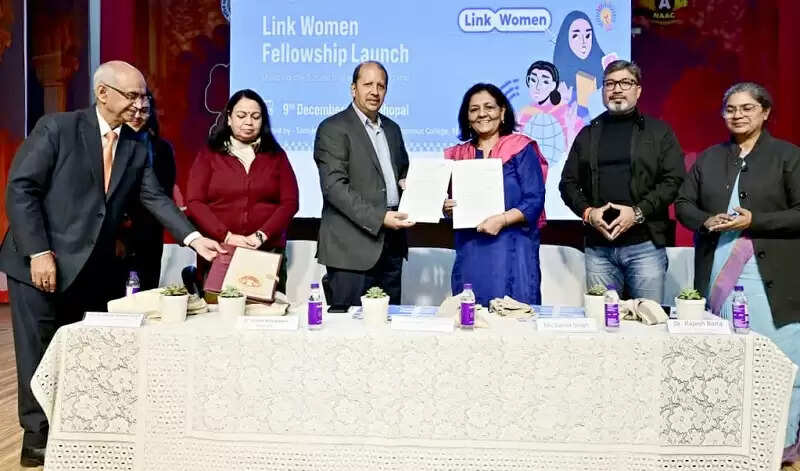 मप्र उच्च शिक्षा विभाग और यूएन एंटिटी फॉर जेंडर इक्वालिटी एंड द एम्पावरमेंट ऑफ वुमेन के बीच हुआ महत्वपूर्ण एमओयू