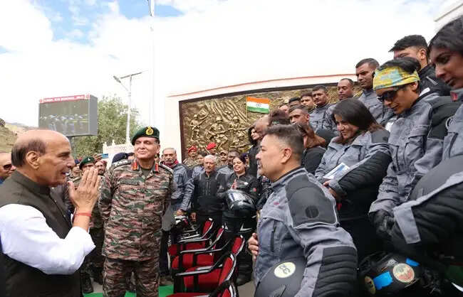 पाकिस्तान के साथ अब कोई भी बातचीत सिर्फ पीओके पर फोकस होगी : राजनाथ