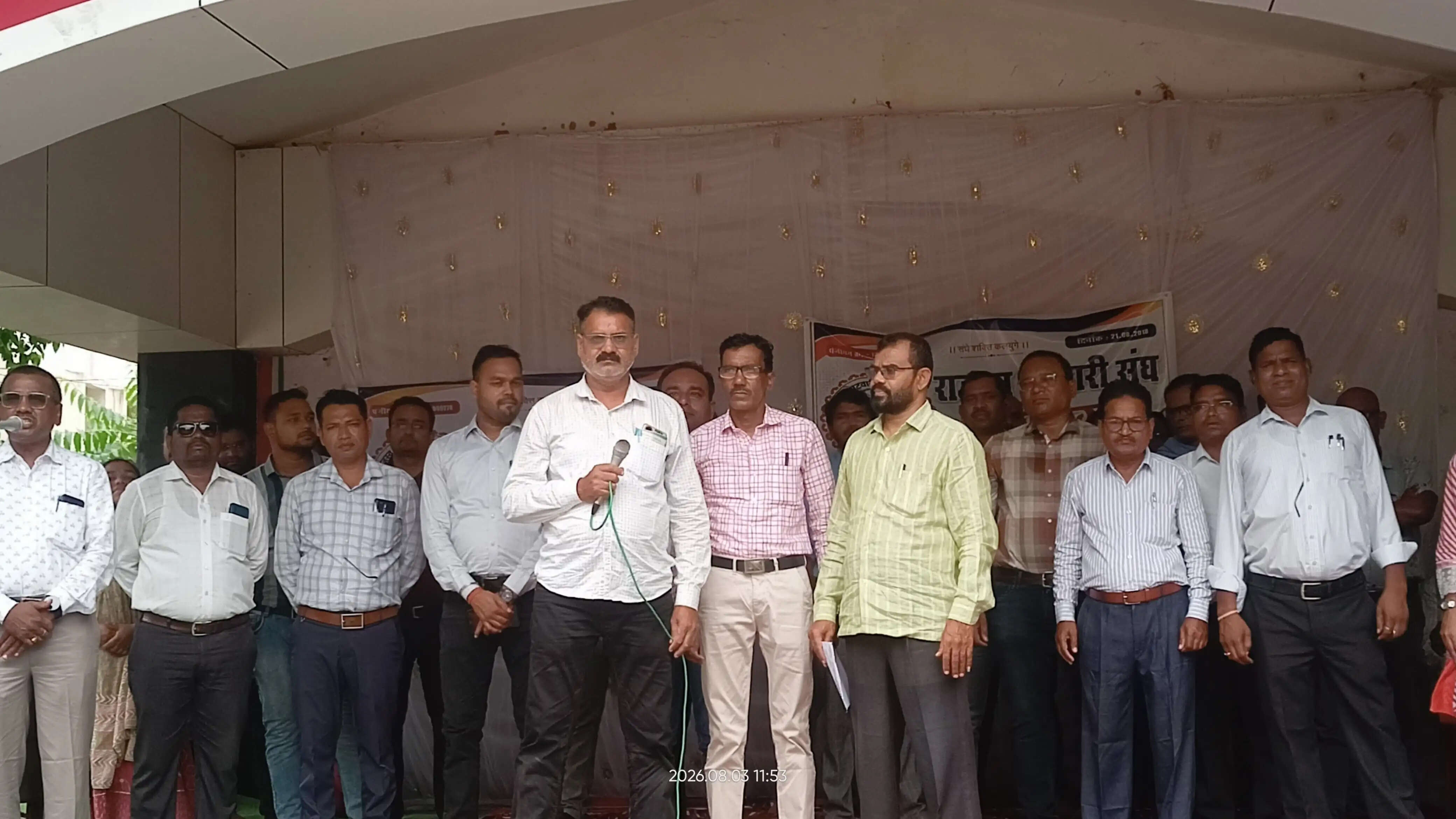 पांच सूत्रीय मांगों को लेकर पटवारियों ने दिया धरना, मांगें पूरी नहीं होने पर उग्र आंदोलन की चेतावनी