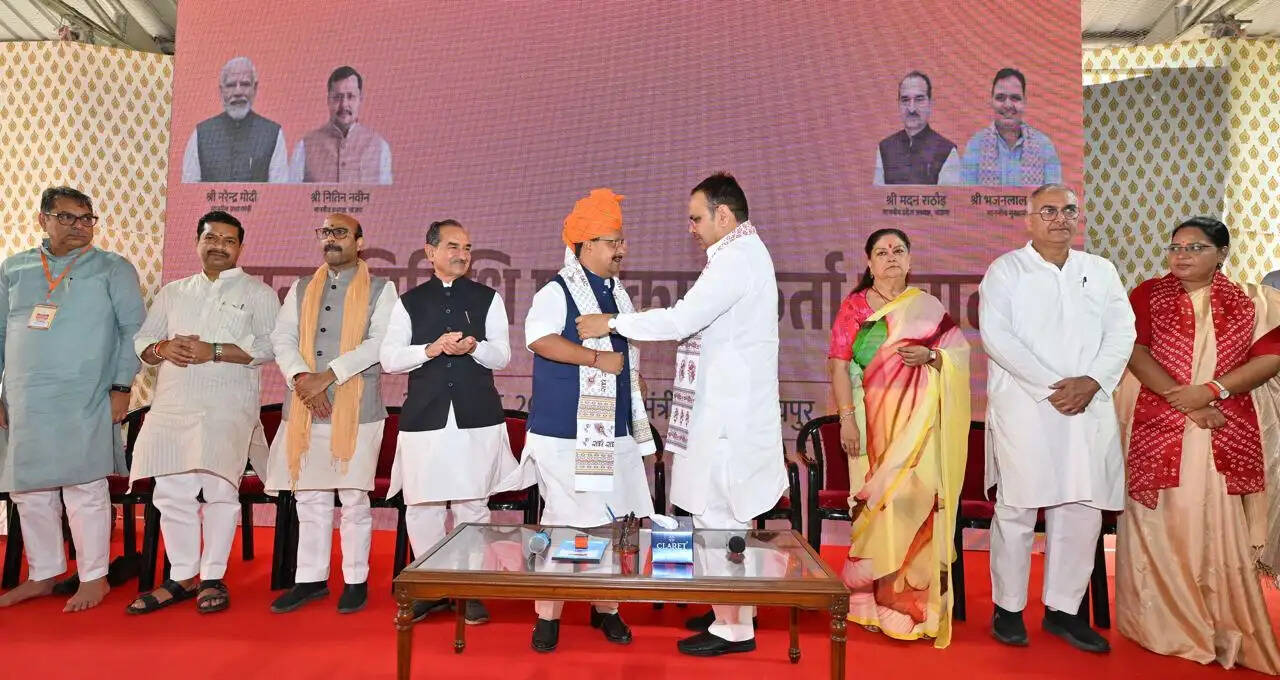 भाजपा अध्यक्ष नितिन नवीन ने निकाय चुनाव की सफलता पर दी बधाई, पंचायत चुनाव की तैयारियों में जुटने का आह्वान