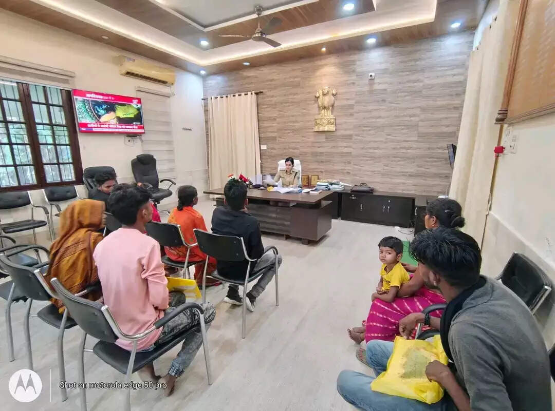 पूर्णिया एसपी स्वीटी सहरावत का जनता दरबार में सख्त रुख,मामलों पर एक्शन का आदेश