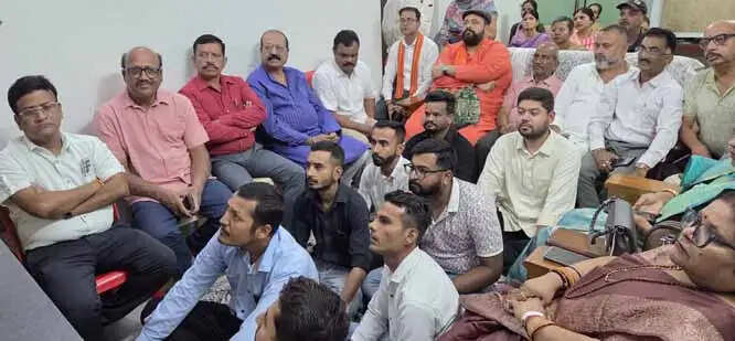 भाजपा प्रदेश उपाध्यक्ष जूदेव ने सदर वार्ड के कार्यकर्ताओं के साथ सुनी 'मन की बात