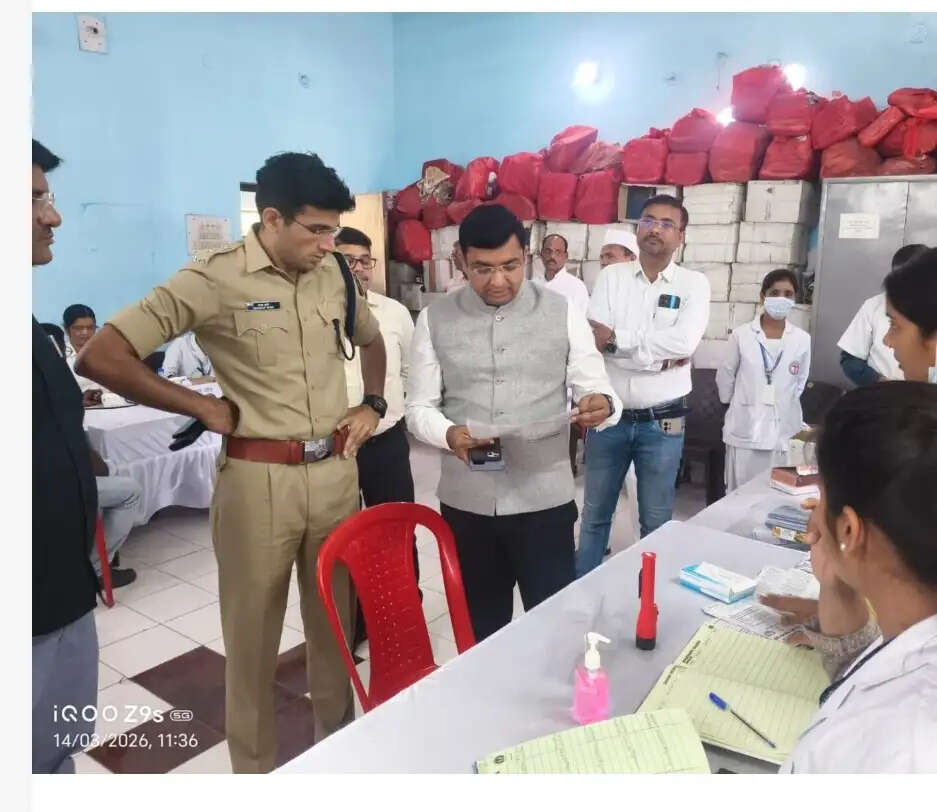 नालंदा समाहरणालय में लगा स्वास्थ्य शिविर, कैंसर से लेकर बीपी-डायबिटीज तक हुई जांच