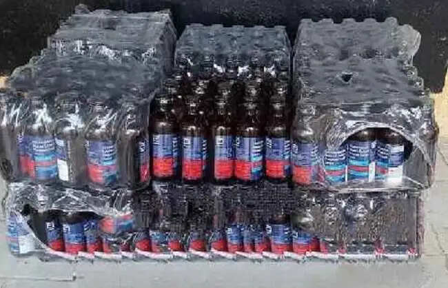 डीआरआई ने पटना में कोडीन आधारित कफ सिरप की 7500 बोतलें जब्त कीं, दो गिरफ्तार