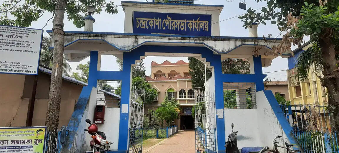 चंद्रकोणा में बिना प्लान पास घर निर्माण पर सख्ती