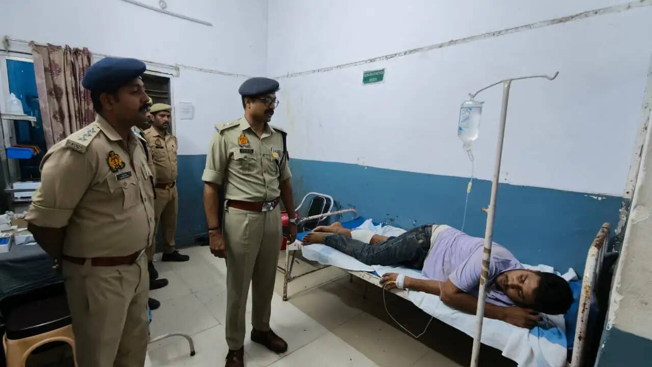देवरिया : पुलिस मुठभेड़ में लार का नामजद आरोपी घायल, पैर में लगी गोली